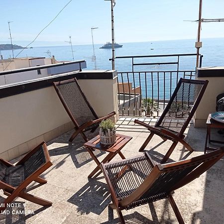 Lolita Holidays Giardini Naxos Eksteriør bilde